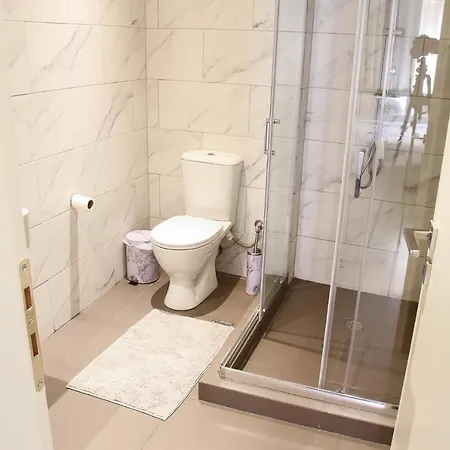 Pallados Suites Apartment